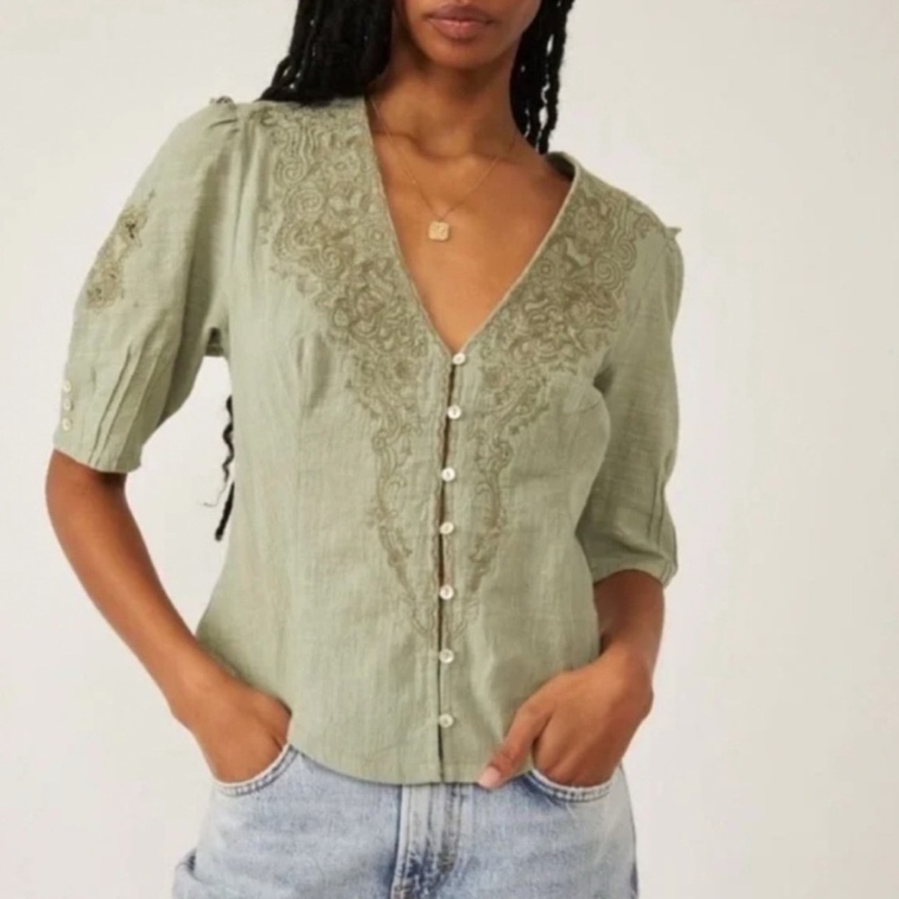 Free People Laurie Embroidered Blouse In Green Tea Leaves Medium NEW!